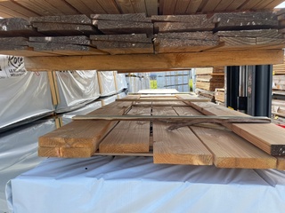 7x Douglas Planken Geschaafd, 35x190mm, lengte 300cm